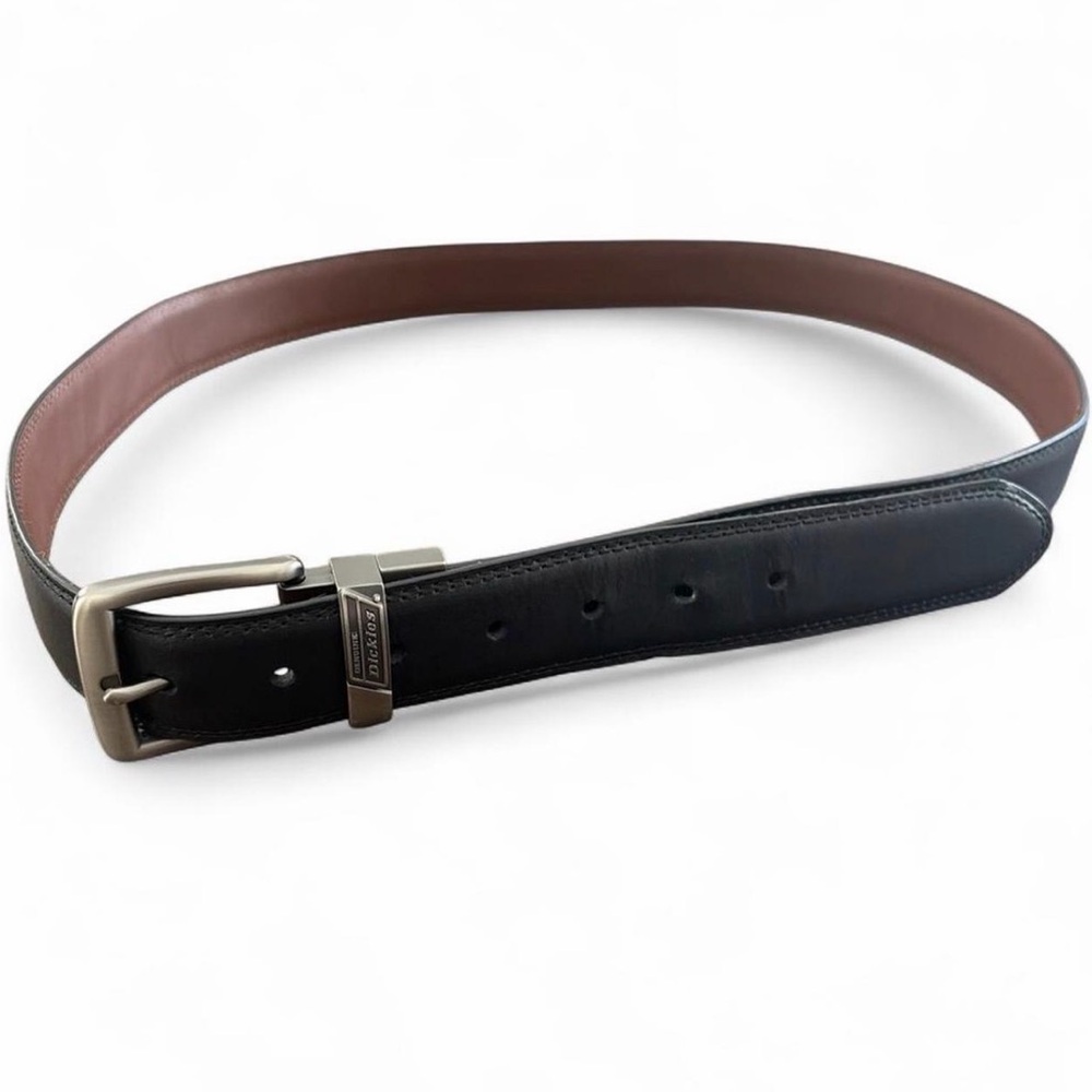 Genuine Dickies Black Leather Men's Belt Size 44/110  1.25” Wide Read